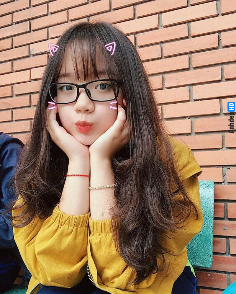 Ảnh Gái Xinh Tóc Dài Đeo Kính Ngầu Cute Nhất Hành Tinh